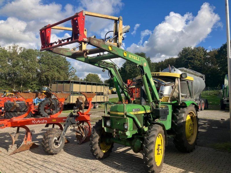 John Deere 1030