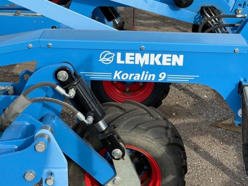 Lemken Flach Koralin 9/660 K