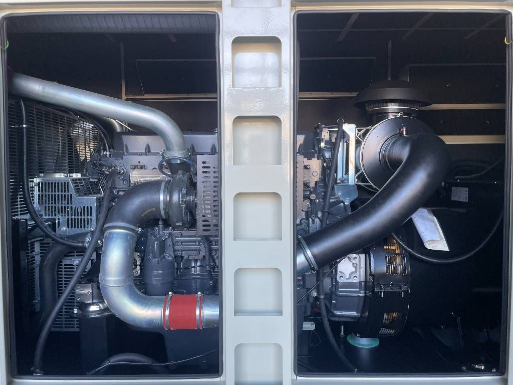 Iveco CR16TE1W - 660 kVA Generator - DPX-19798