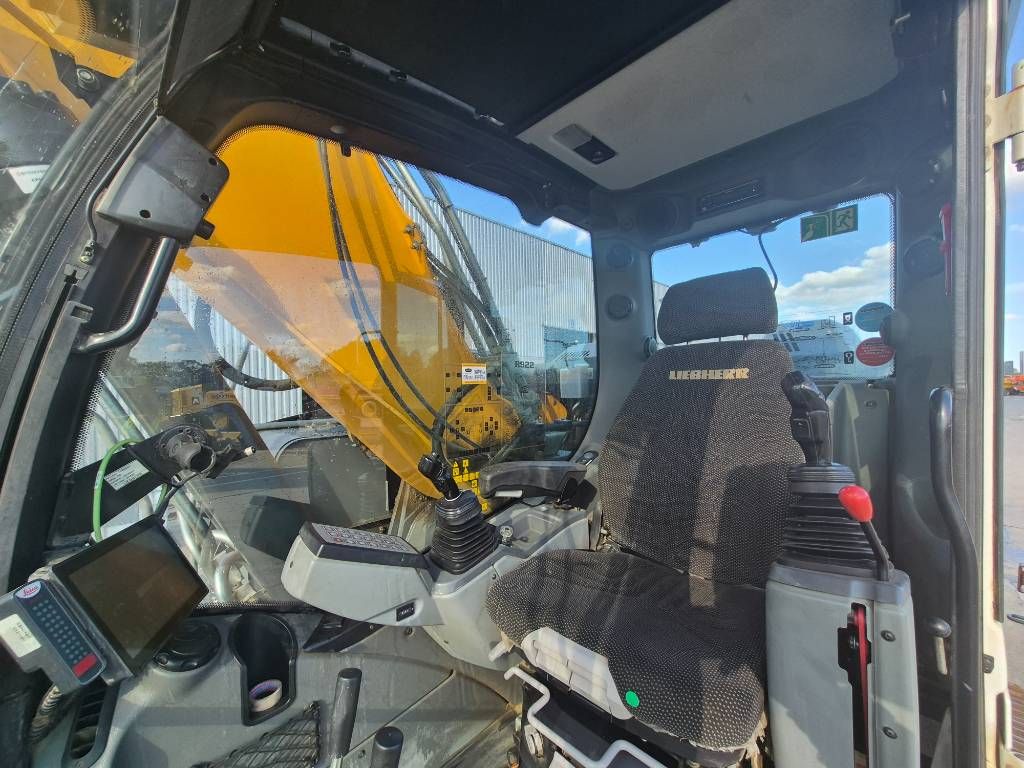 Liebherr 922LC