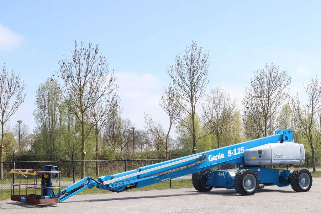 Genie S-125 | 40 METER | 227 KG