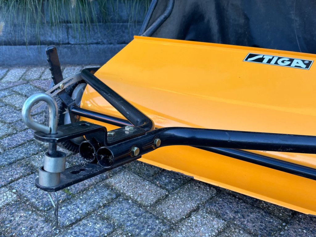 Stiga Bladveegmachine voor Zitmaaier veegmachine gebruikte