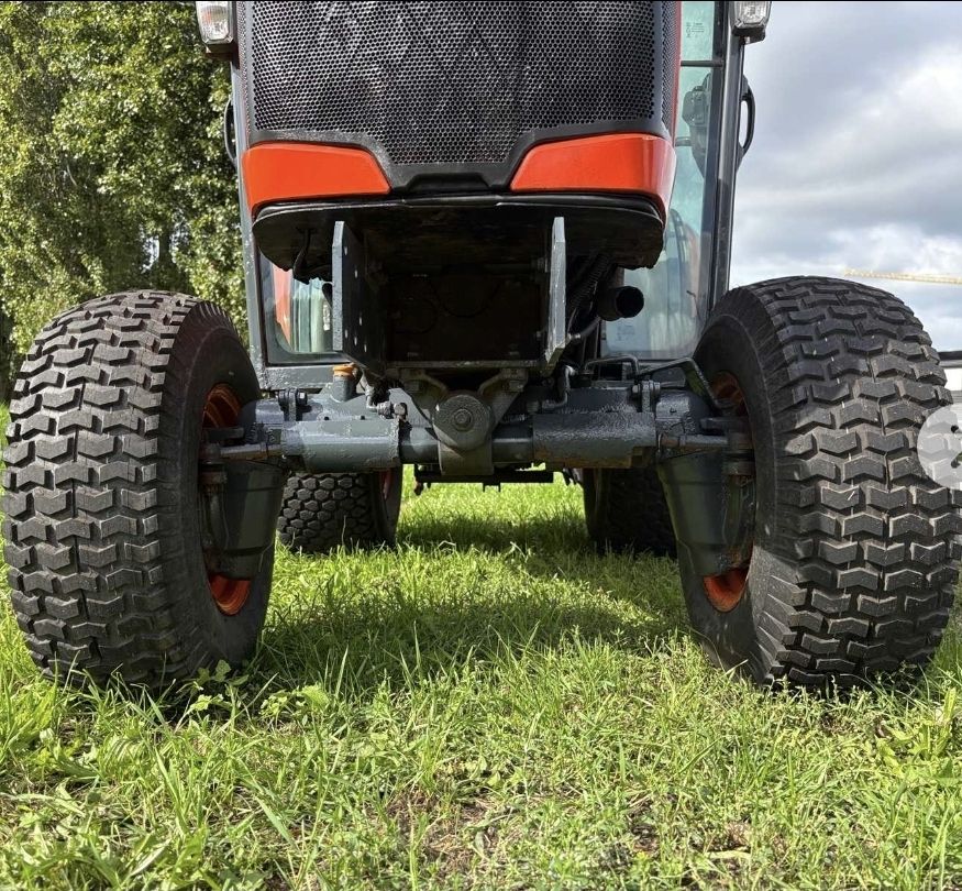 Kubota B2350 hydrostaat lage urenstand.