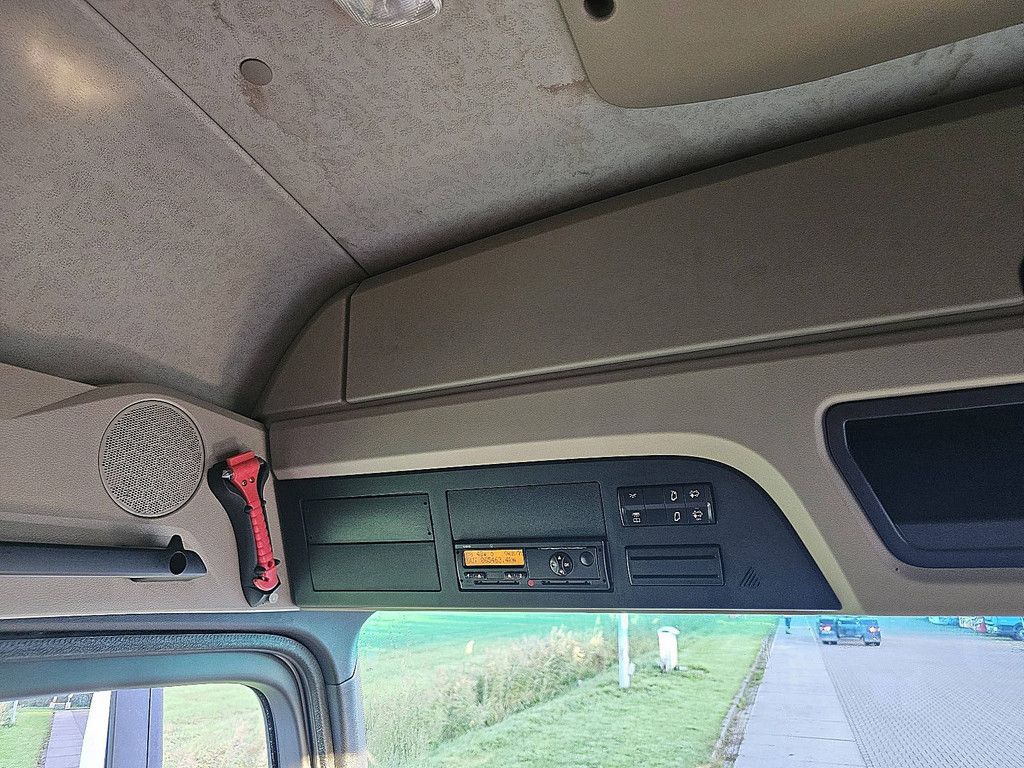 MERCEDES-BENZ ACTROS 1843