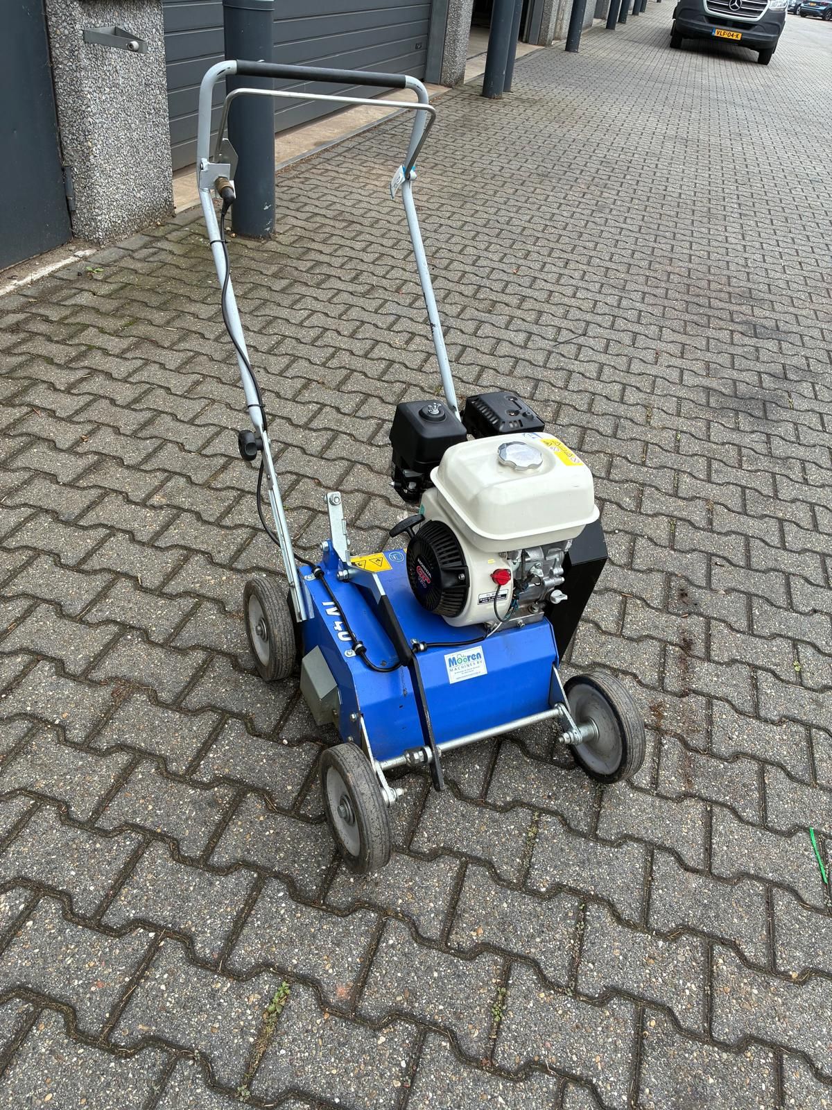 Iseki IV 40 verticuteermachine