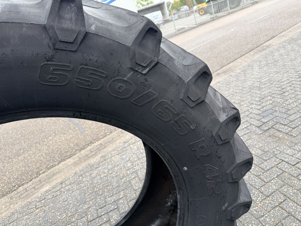 Trelleborg 650/65R42 TM800