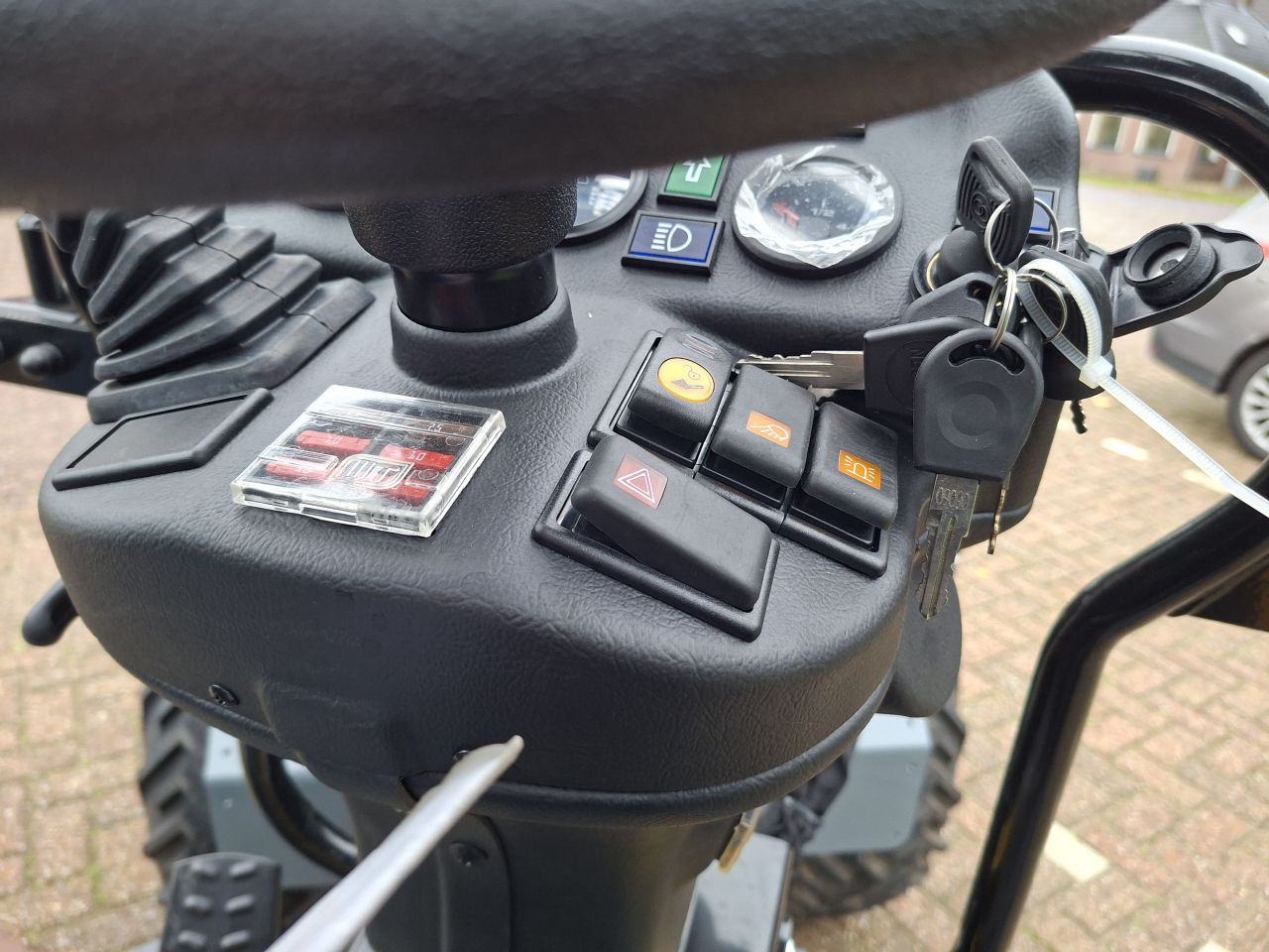 GiANT G2300 X-tra HD shovel / kniklader - ex-Demo - Aanbieding