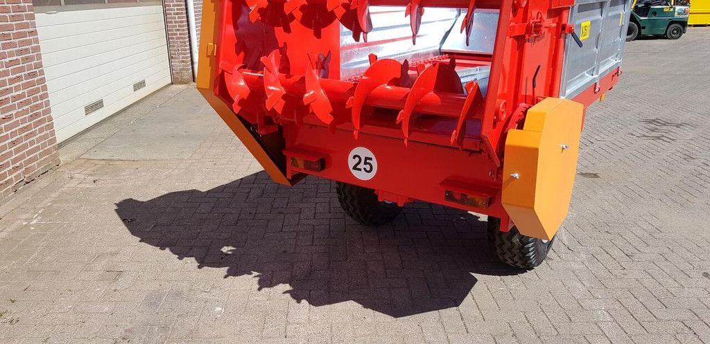 Mini meststrooier 2.5T - Nieuw