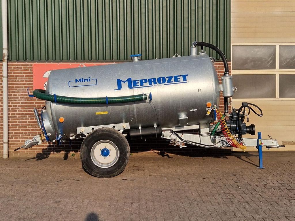Waterwagen (direct leverbaar) - Nieuw liquid fertilizer spreader