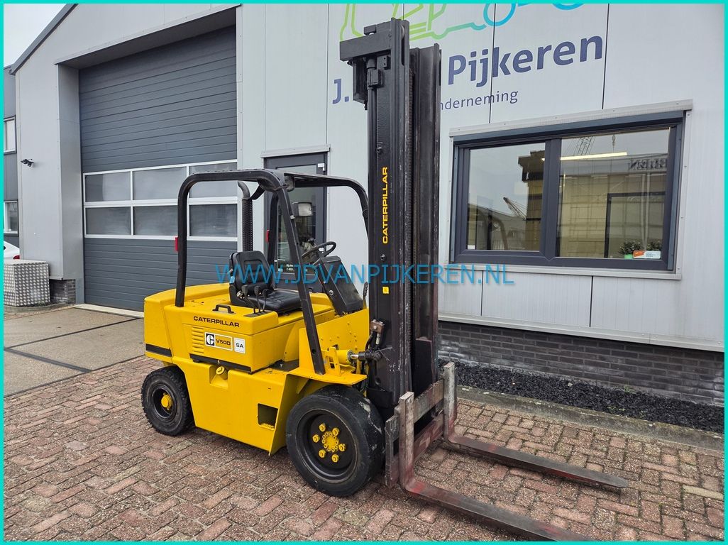 Caterpillar V50DSA 2.5t diesel + 3de hydrauliek ventiel