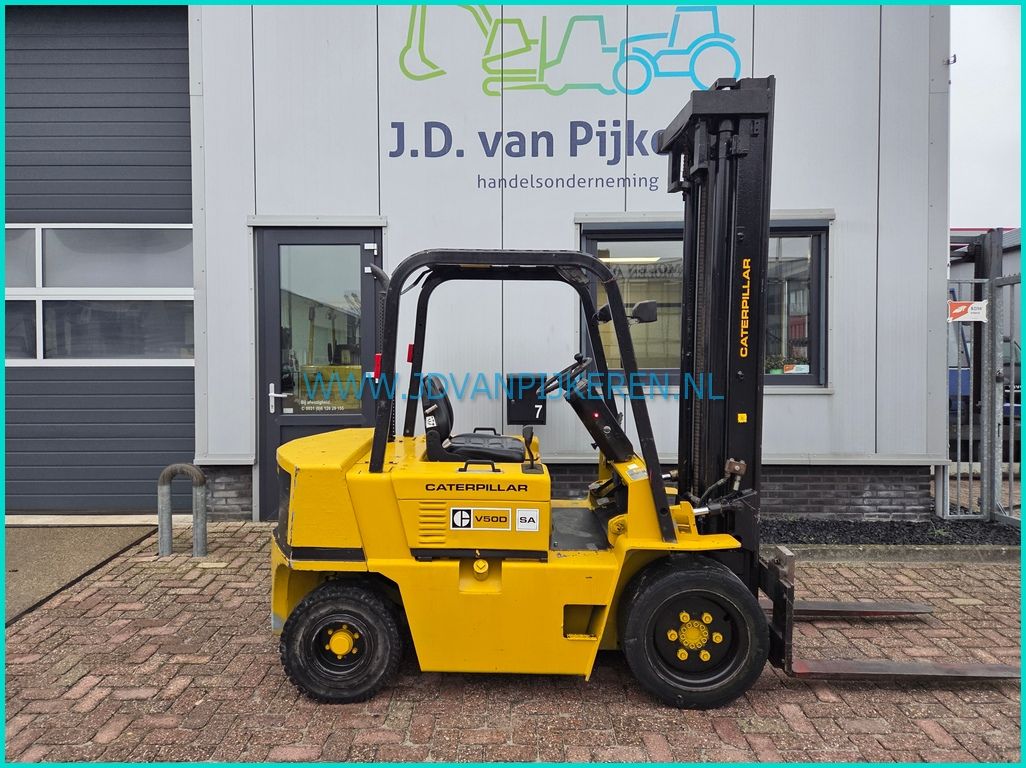 Caterpillar V50DSA 2.5t diesel + 3de hydrauliek ventiel