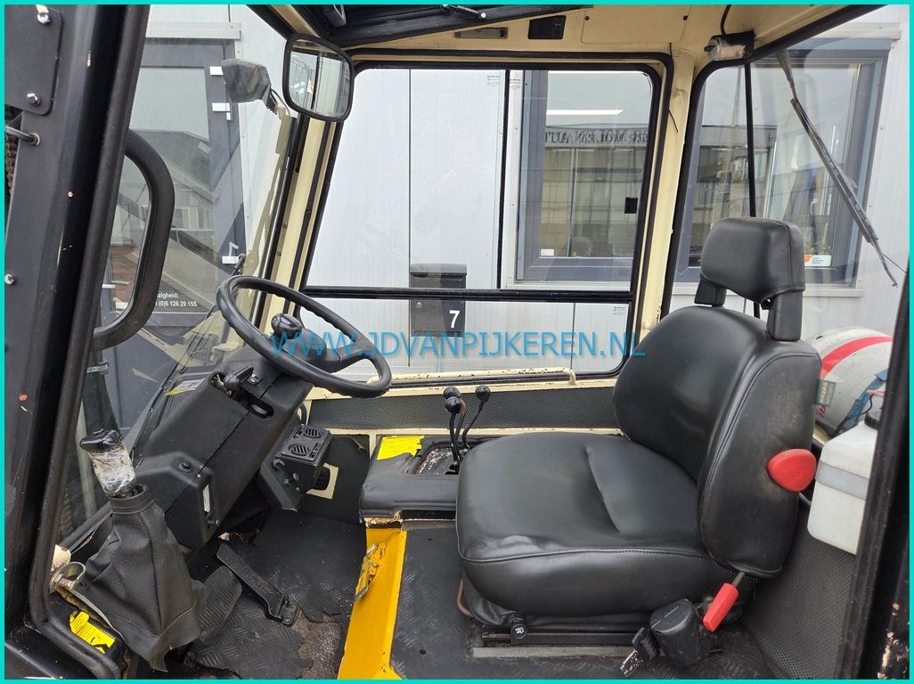 Yale GLP25TF 2.5t triplex5.25m+sideshift+cabine