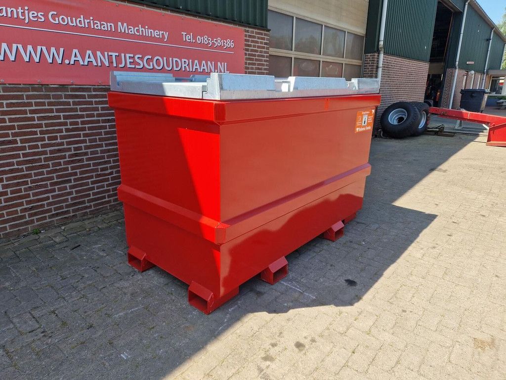 Diesel tank/ IBC 2200 liter
