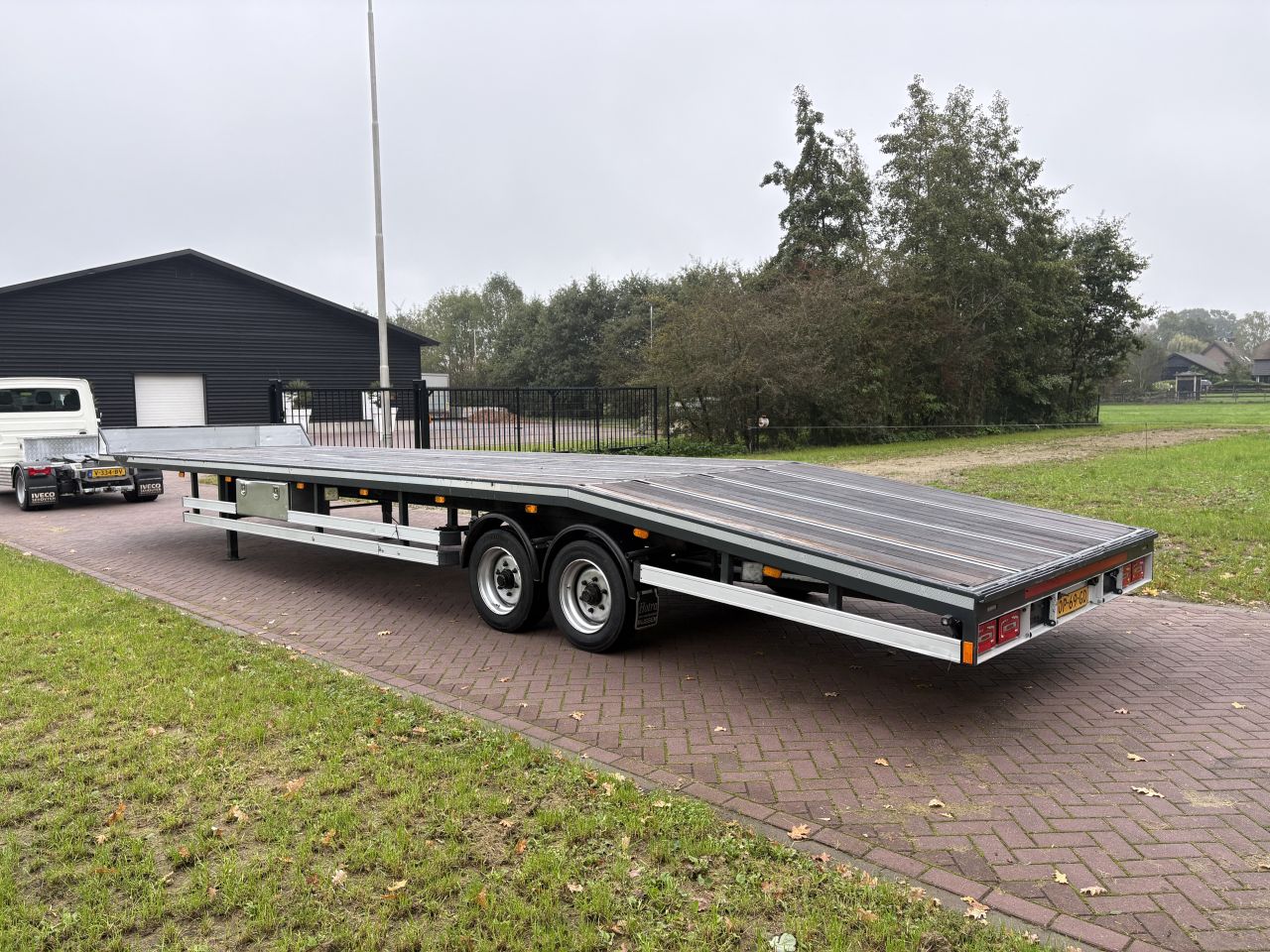 Be oplegger kuiper vlak ambulance auto transporter 11.17 CM