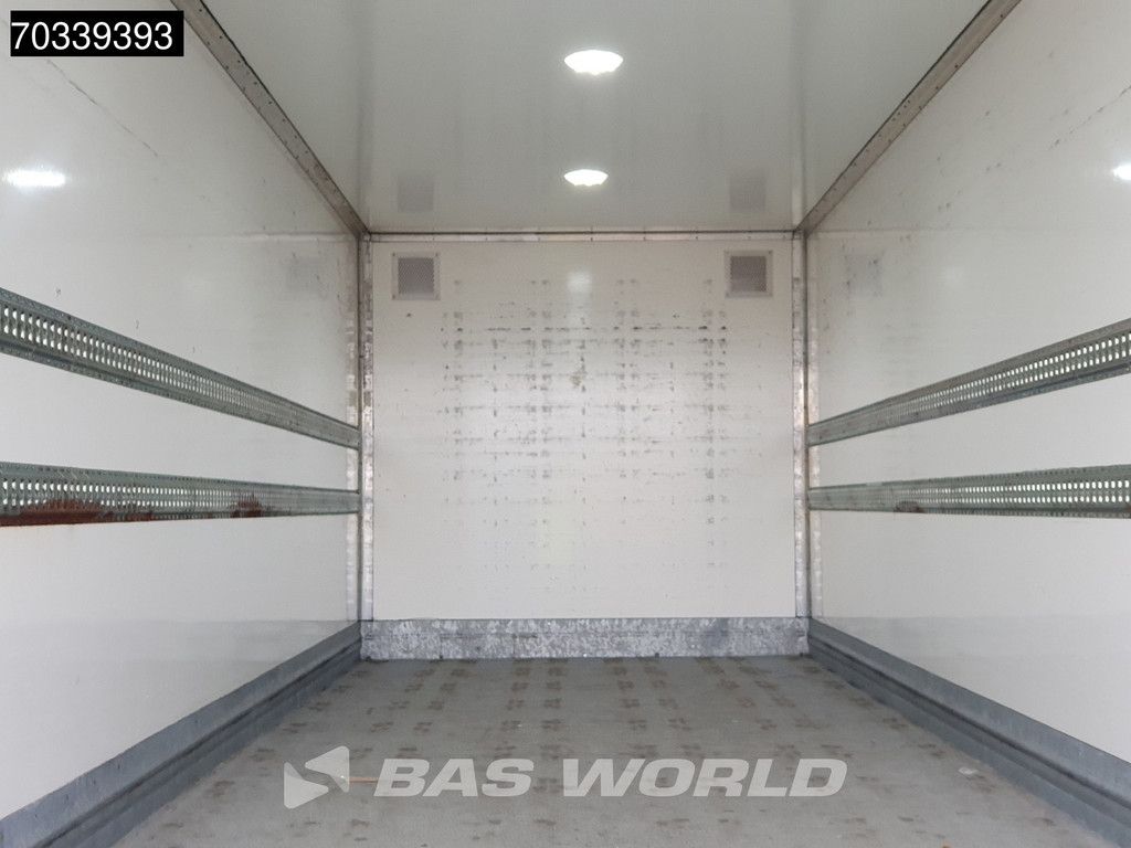 Mercedes Antos 2124 4X2 19t NL-Truck APK 2000kg Tailgate Automatic Euro 6