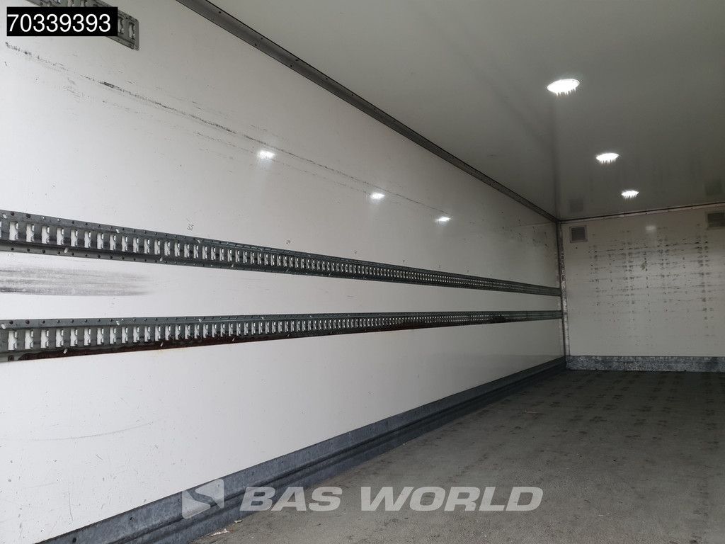 Mercedes Antos 2124 4X2 19t NL-Truck APK 2000kg Tailgate Automatic Euro 6