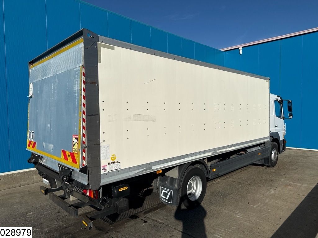 Mercedes Atego 1318 EURO 6, Palfinger