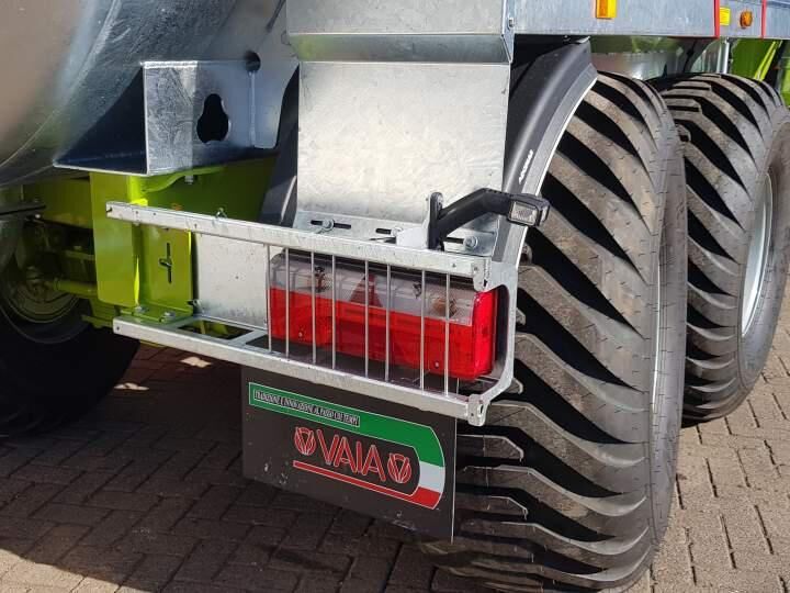 MB100 watertank