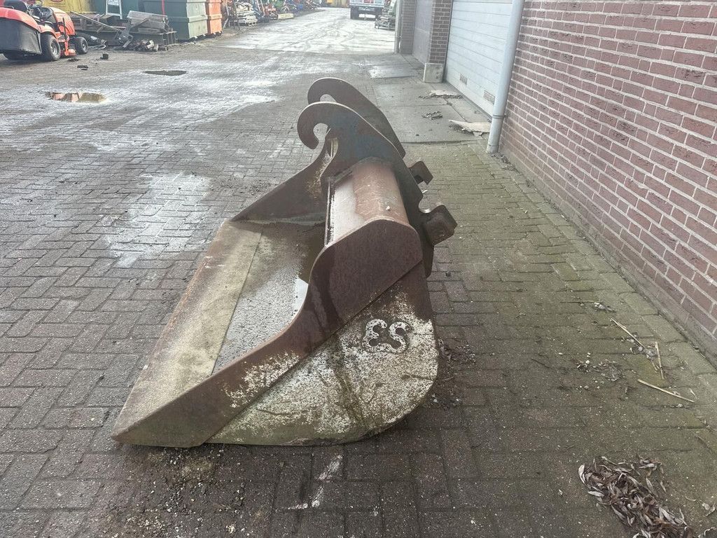 Slotenbak CW30 - Gebruikt