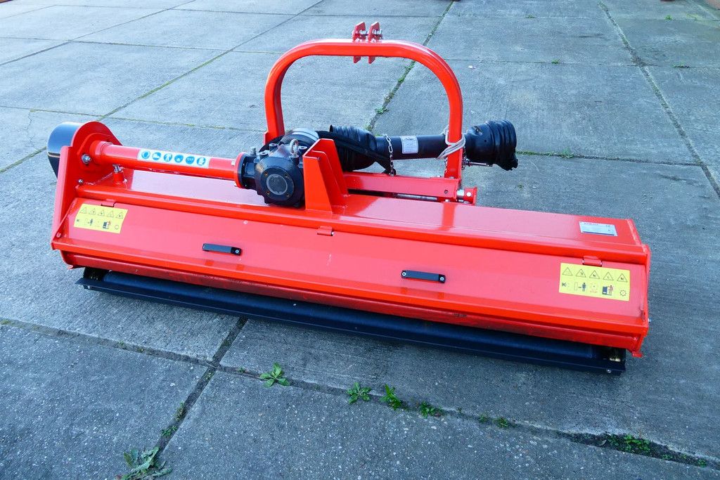 Knegt Klepelmaaier 200