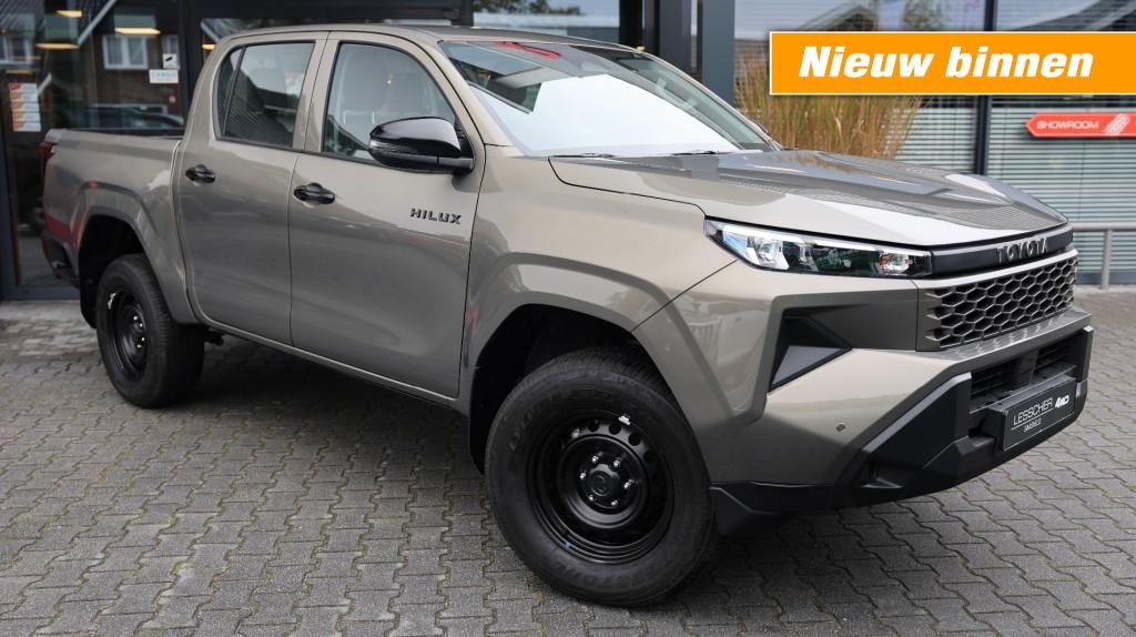 Toyota Hilux 2.8 D-4D MHEV DUBBEL CABINE ACTIVE A/T 4WD