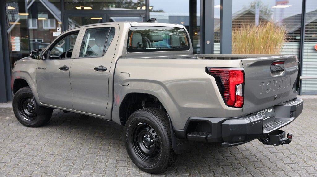Toyota Hilux 2.8 D-4D MHEV DUBBEL CABINE ACTIVE A/T 4WD
