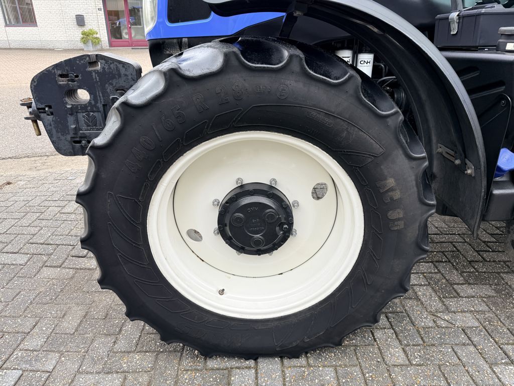New Holland T6.120 Electro Command