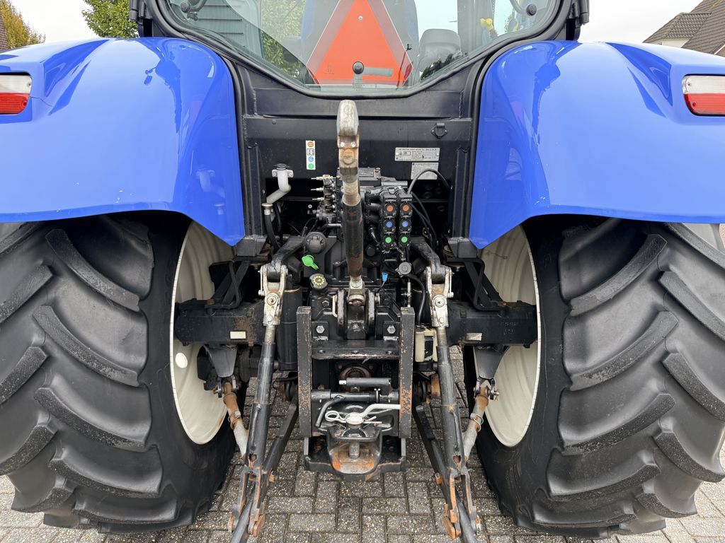 New Holland T6.120 Electro Command