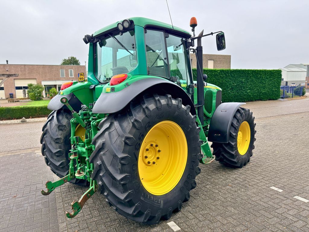John Deere 6920 PowrQuad