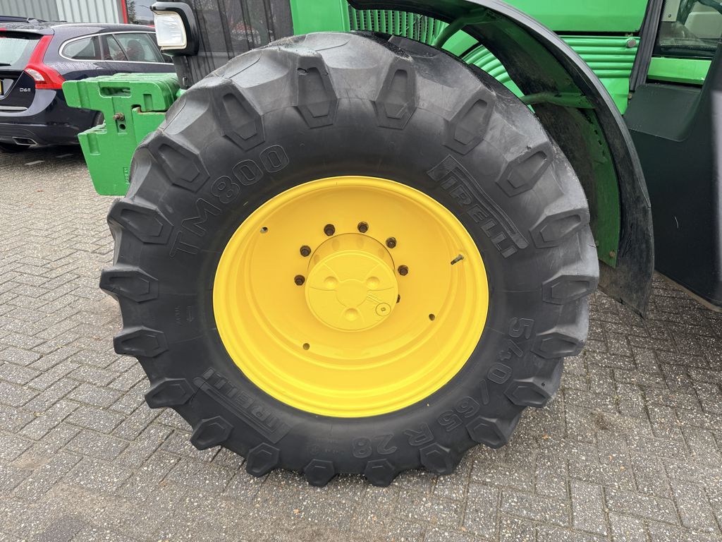 John Deere 6920 PowrQuad