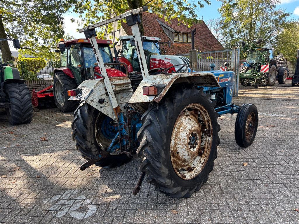 Ford 3000