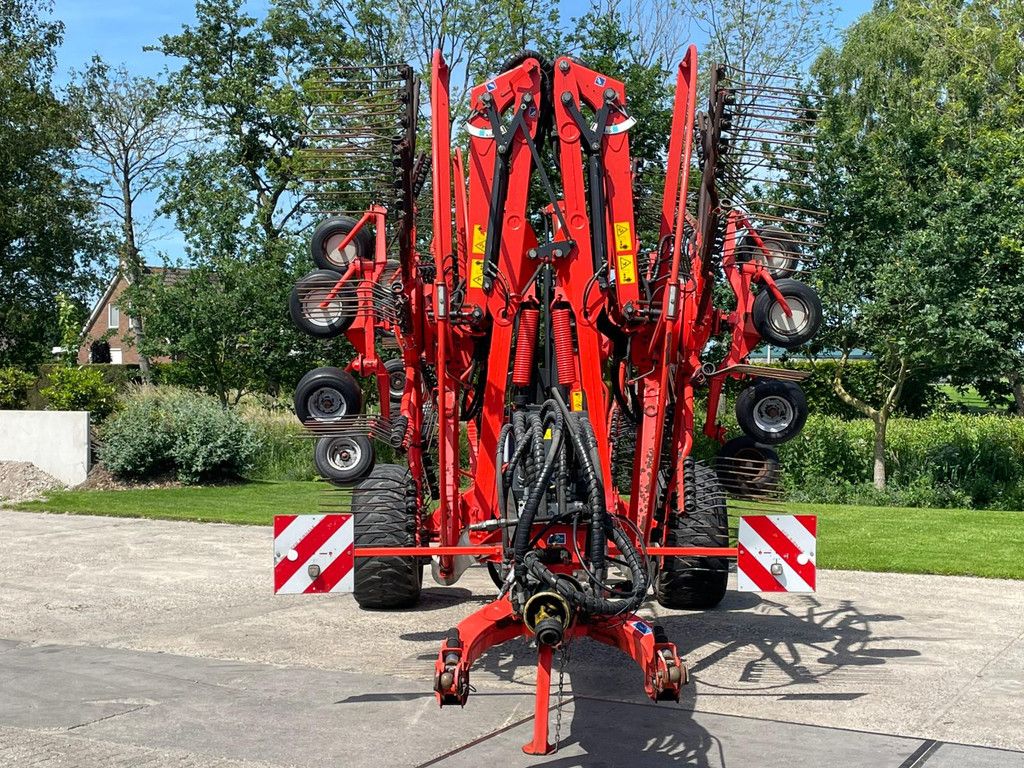 Kuhn GA 13131 GA 13131 Zwadhark 13 meter 4 rotorhark Zwiller Schwader