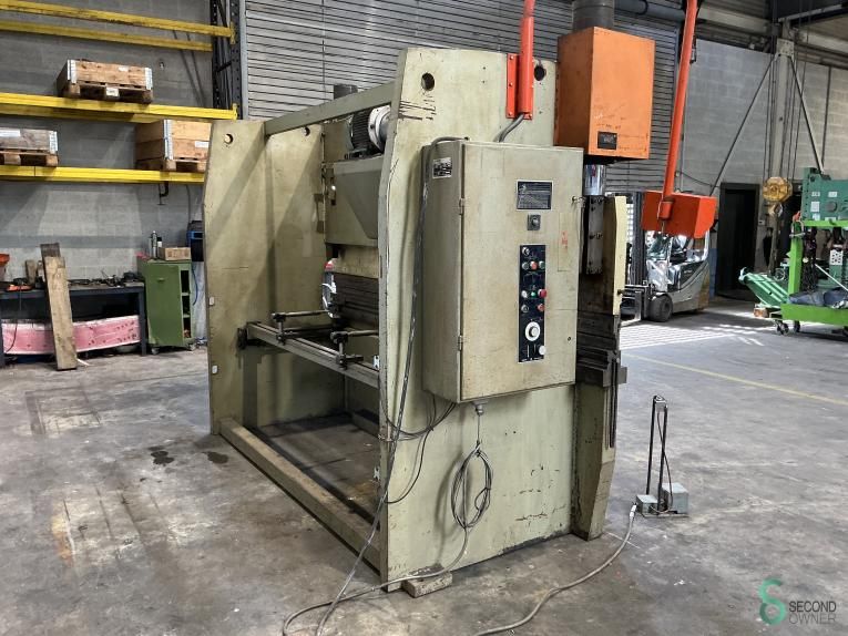 Press brakes Safan SK 110-3100 1979