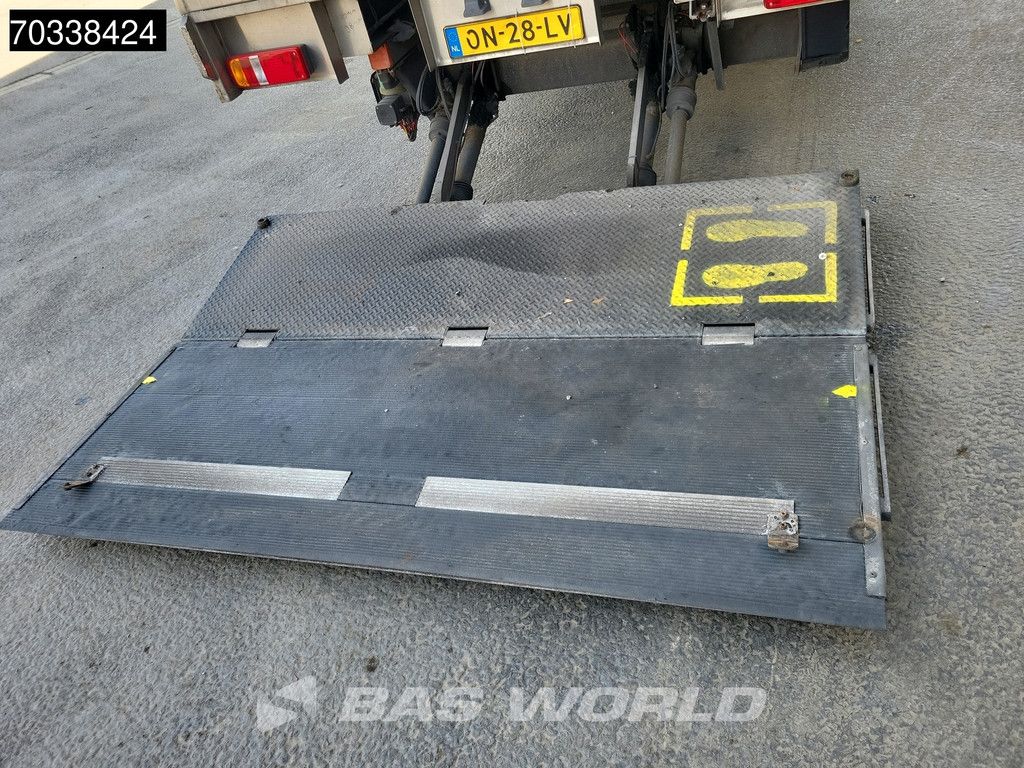 Heiwo HZO 39 3 axles Tailgate 250x260cm
