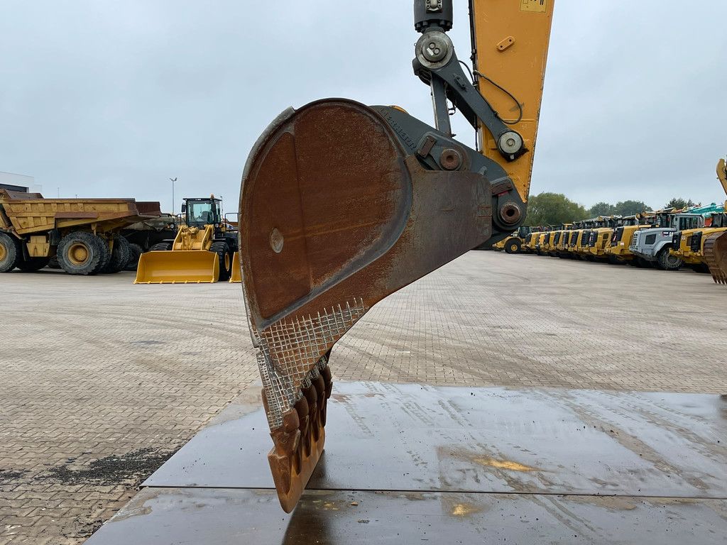Liebherr R934LC