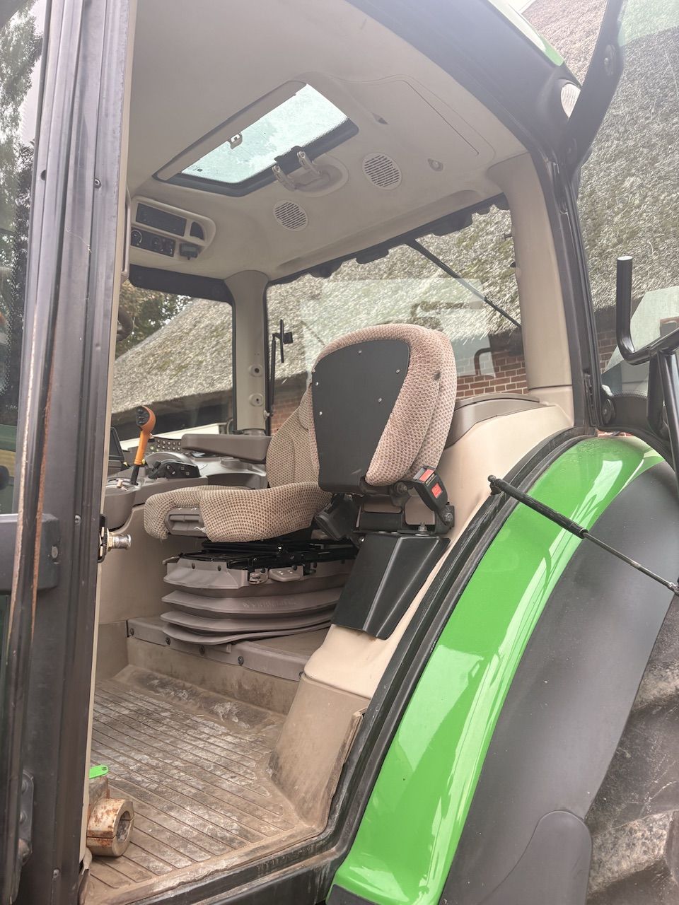 John deere 6125R