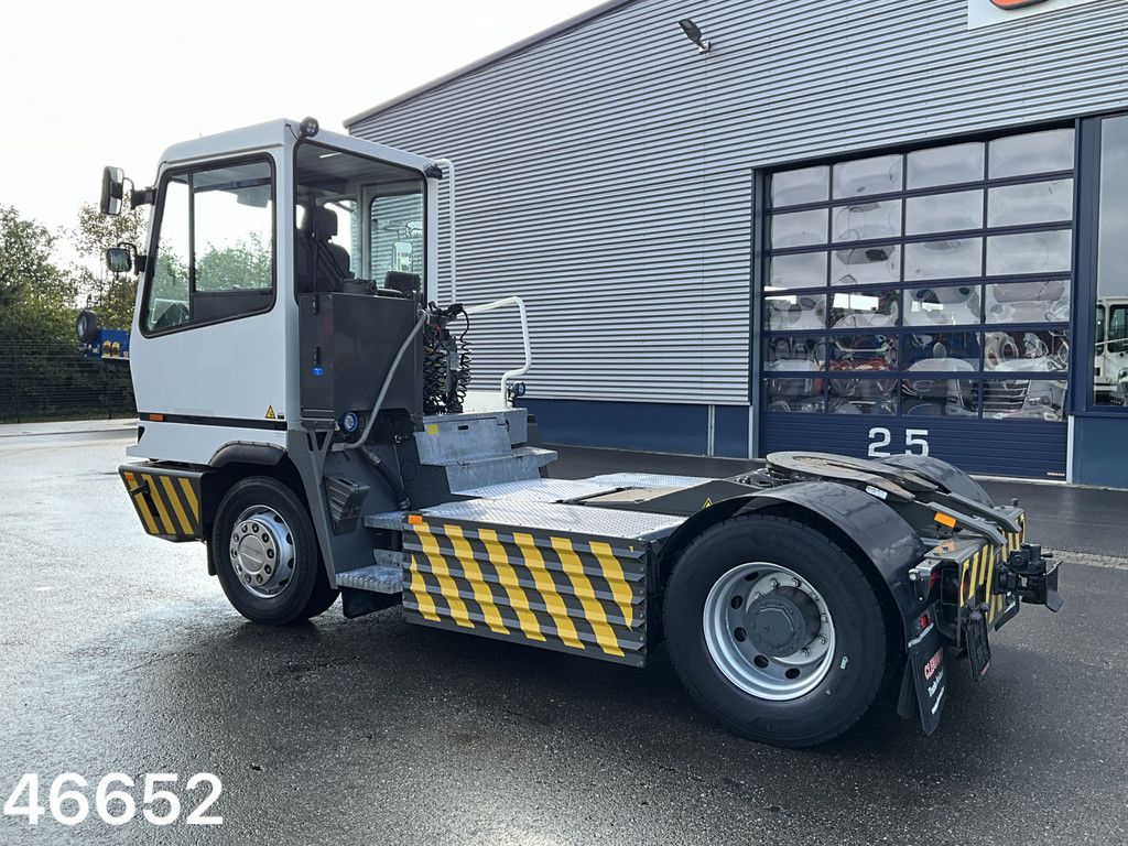 Terberg YT202-EV Elektrisch Terminal trekker