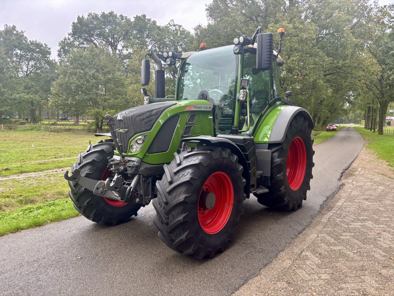 Fendt 512 S4 Vario Profi plus trekker