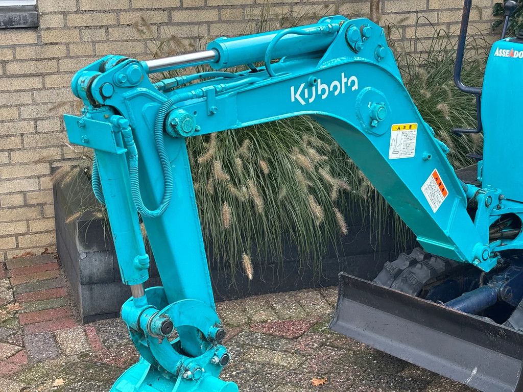 Kubota K-008 gebruikte minigraver 3cil. Diesel 800kg