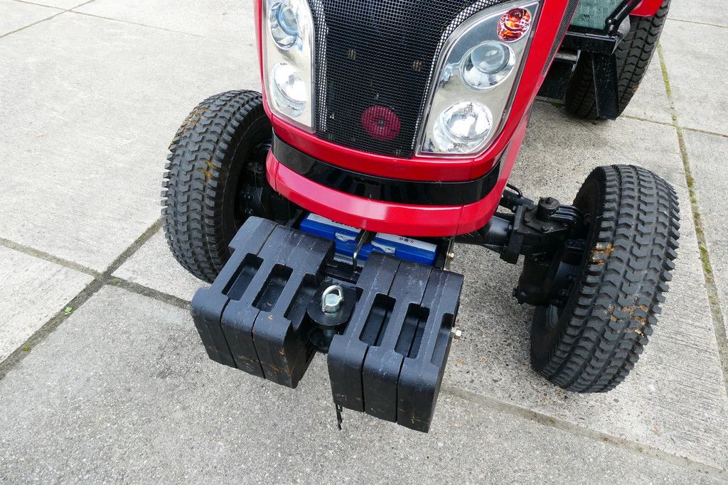 Knegt trekker 304G2