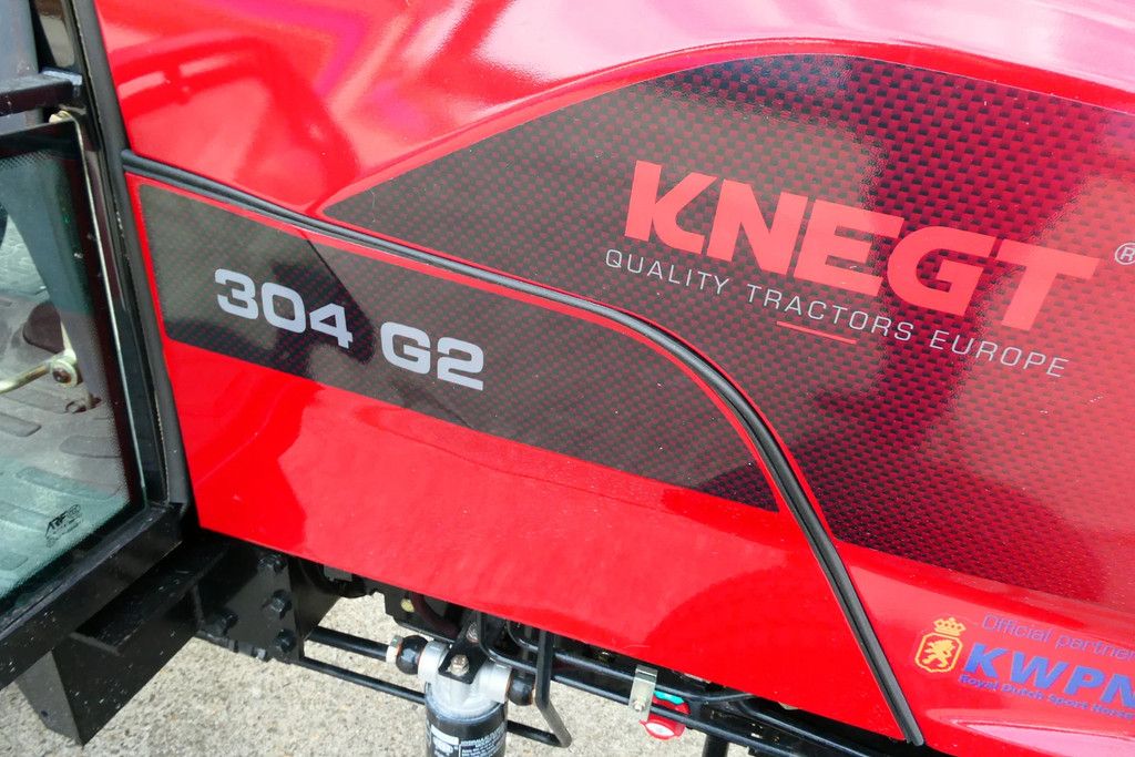 Knegt trekker 304G2