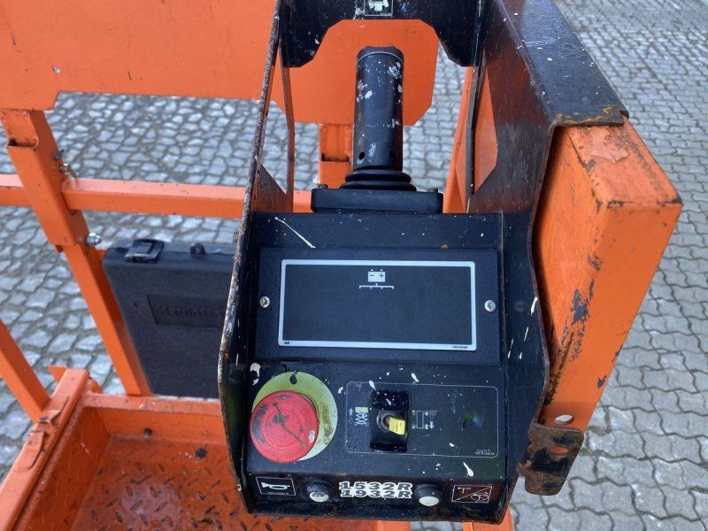 JLG 1932R