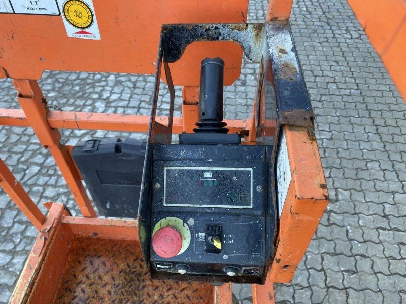 JLG 1932R