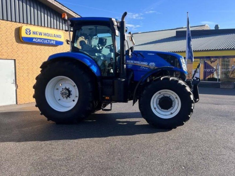New Holland T7.270 AC STAGE V