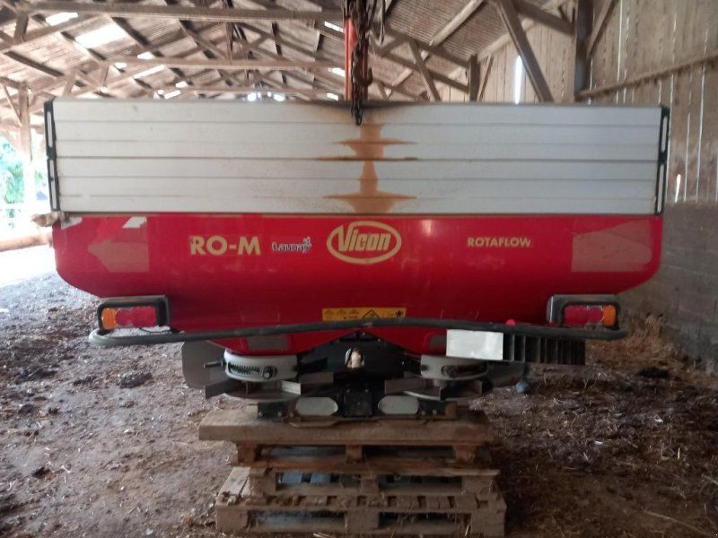Vicon RO-M 2000 + lève-sac Altec