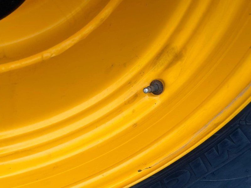 Michelin Kompletträder JCB 10 Loch