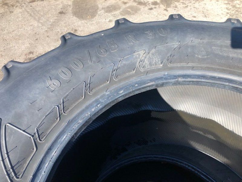 Mitas 600/65R30 AC65