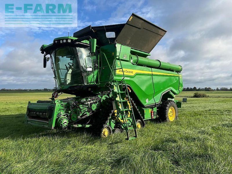 John Deere x9 1100