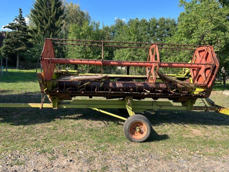 Claas Dominator 86
