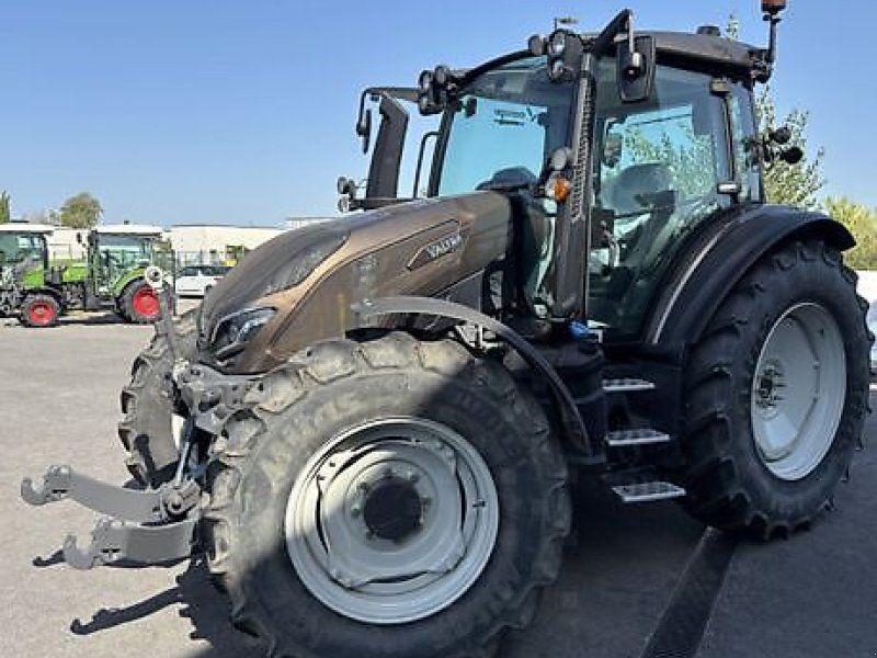Valtra G125EA